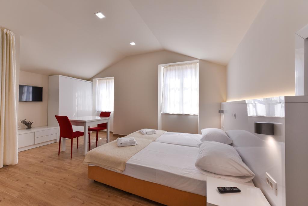 Idassa Atrium Rooms Zara Esterno foto
